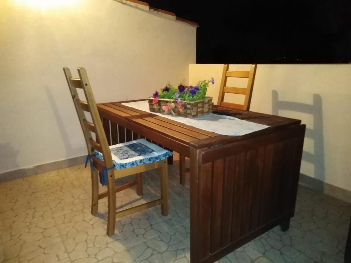 Villa Panoramica Immersa Nel Verde Porto Pino Kültér fotó